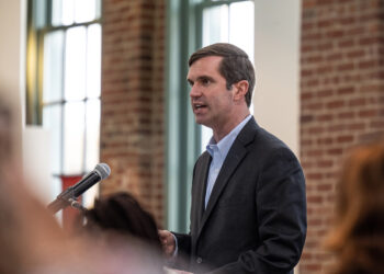 Kentucky gov. remembers 19 killed in twister as kids of God