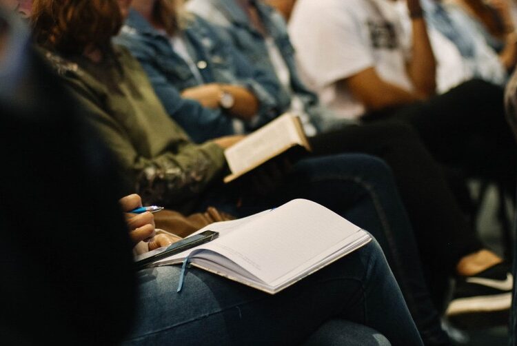 10 Essential Issues to Bear in mind concerning the Fellowship of Your Church