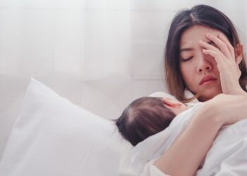 10 Peaceable Prayers for Anxious Mothers
