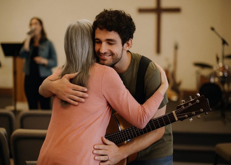 Turning Worship Groups into Individuals of Affect