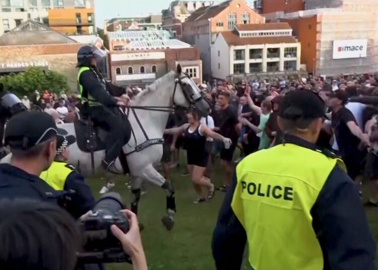 ‘Slide Into Chaos’: Is Nice Britain About to Explode in Civil Warfare?