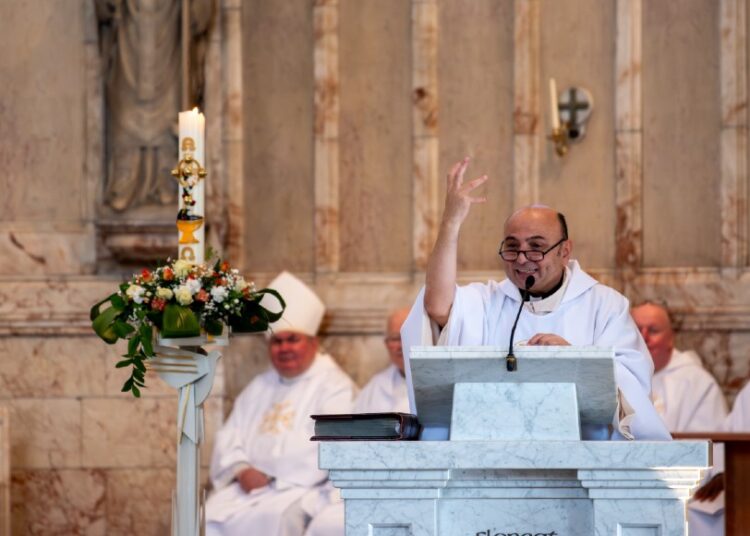 Moderator points assertion after missile strikes Holy Household Church in Gaza