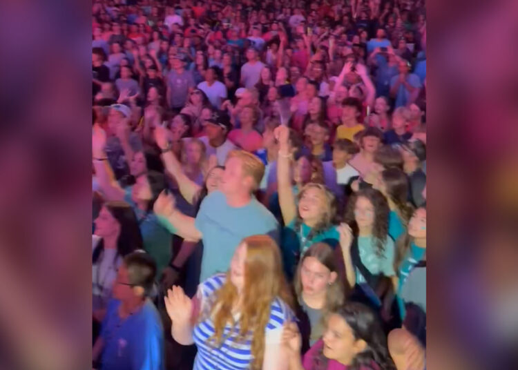 ‘The Tide Is Turning’: Extra Than 2,000 Youth Select to Observe Christ at A number of Summer season Occasions