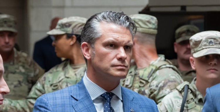 Hegseth Publicizes Finish to Chinese language Entry to DOD Methods