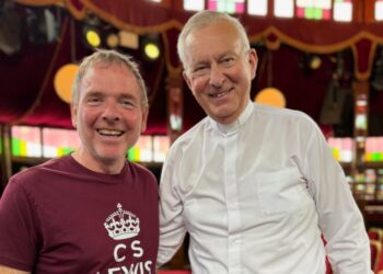 Music is a present from God – Belle and Sebastian and the Kirk