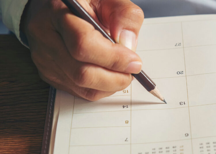 Why Do Most Christians Collect on Sunday As a substitute of Saturday?