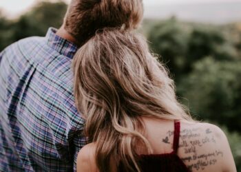 7 Indicators Your Marriage Wants Extra High quality Time Collectively