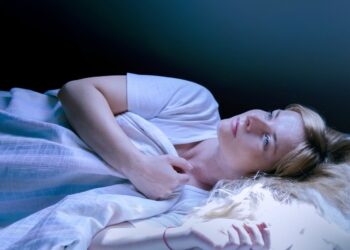 5 Fears We Face within the Night time and the Scriptures That Calm Our Anxious Hearts