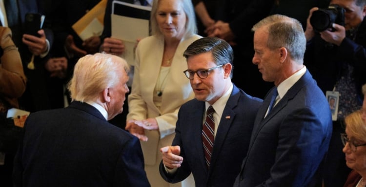 Trump Calls on Republicans to Abolish Senate Filibuster