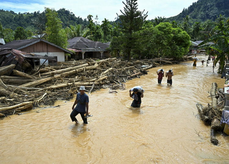 Indonesia flood catastrophe leaves over 600 lifeless, tons of lacking