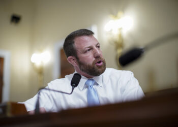 5 issues to learn about Trump's DHS choose Markwayne Mullin