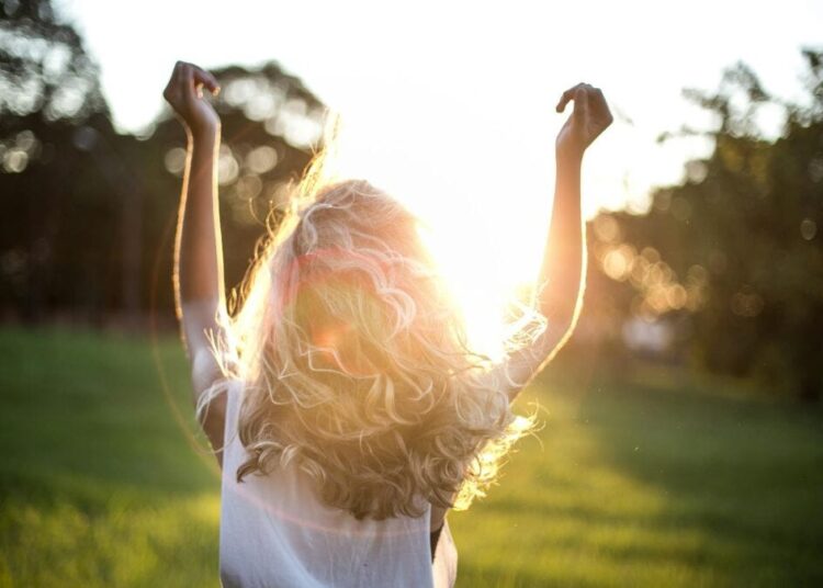 Clever and Joyful Dwelling – by Courtney Gilmore