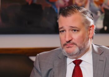 EXCLUSIVE: Ted Cruz Says Tucker Carlson Is Focusing on Evangelicals, Raises Alarm Over Attainable Overseas Affect