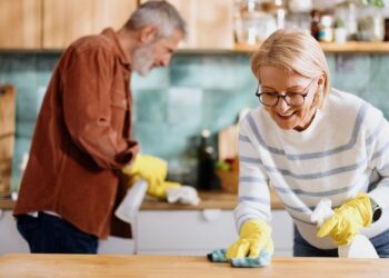 5 Methods to Clear Your Residence and Coronary heart This Spring