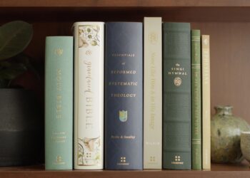 Crossway+ Particular: Present Information for Mothers, Dads, and Grads